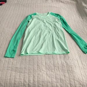 Lululemon run swiftly LS